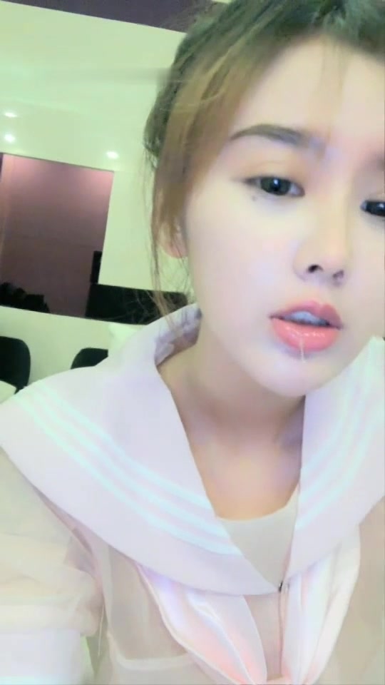 高颜值妹子私人玩物七七情趣装网袜 口交震动JJ抽插自慰呻吟娇喘非常诱人