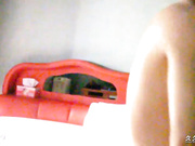 情侣自拍早上刚起床前后洞都被操的女孩